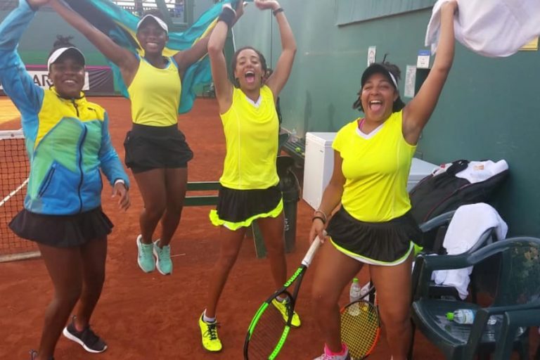 2019 Fed Cup Team Celebrates
