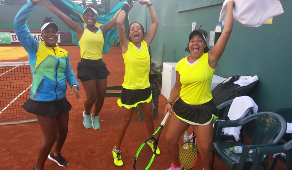 2019 Fed Cup Team Celebrates