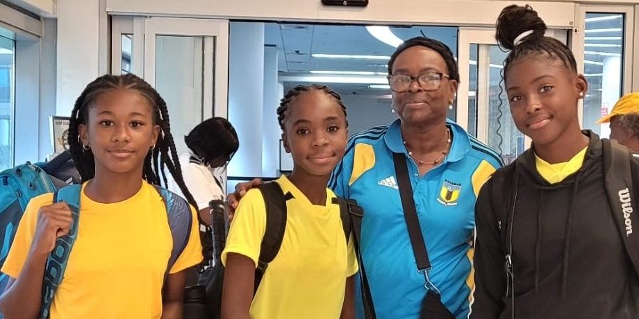 Girls Team Depart LPIA – 2023