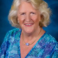 Vicky Knwoles Andrews - Photo